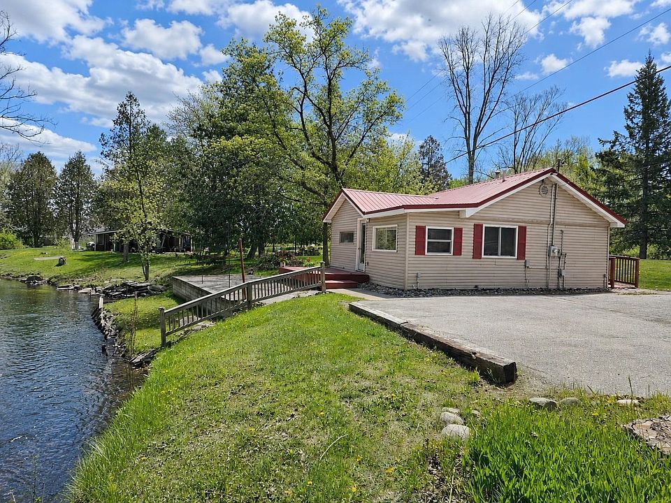 1st image of 2339 E Ludington Dr