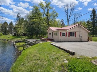 2339 E Ludington Dr, Farwell, MI 48622