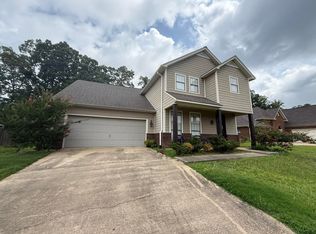 169 Ivywood Cv, Saltillo, MS 38866