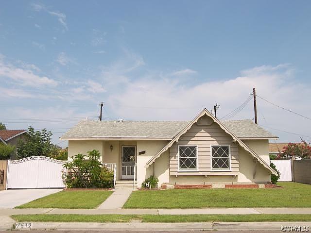 1st image of 7512 El Campo Cir