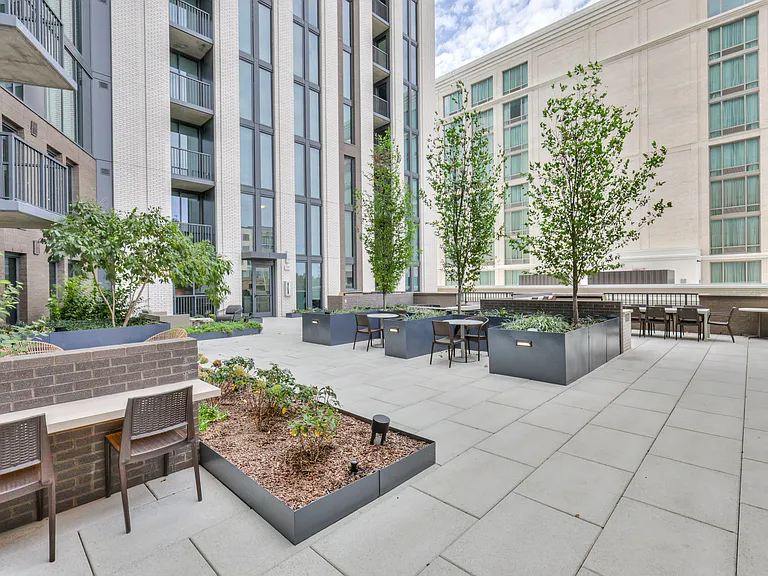 Parke West — Photo 22