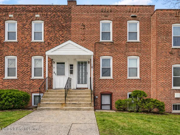 16 Clyde Pl, Staten Island, NY 10301