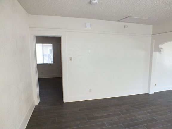2nd image of 1409 N Glenn Ave