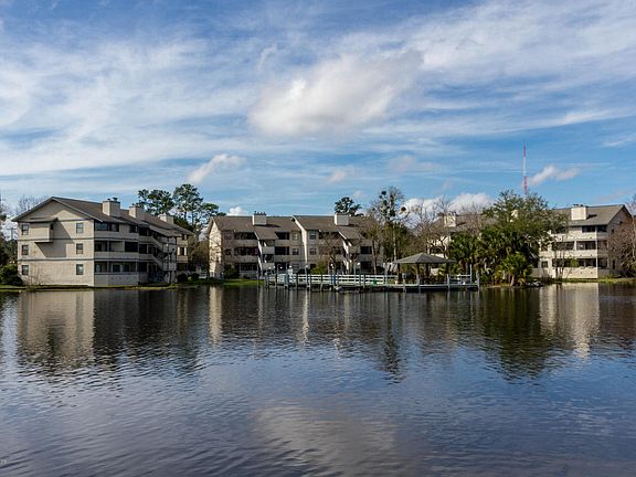 2nd image of 5615 San Juan Ave APT 109
