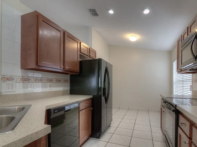 8344 Fort Thomas Way — Photo 8