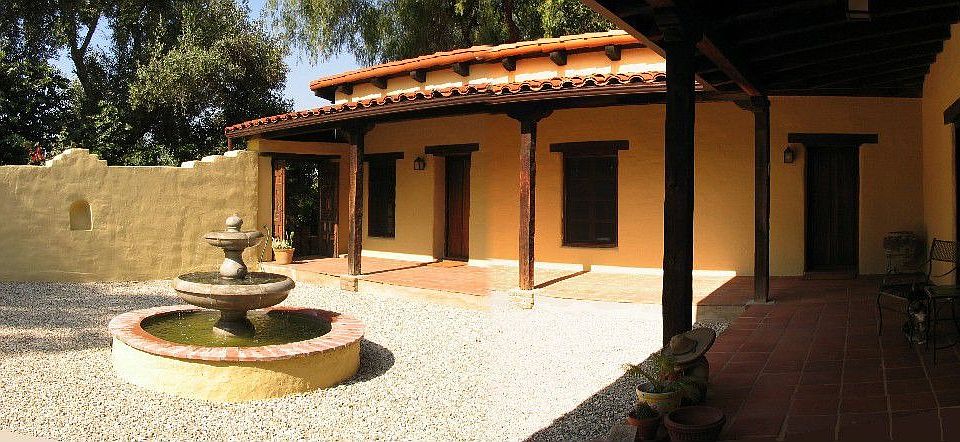 Mainhouse Courtyard.