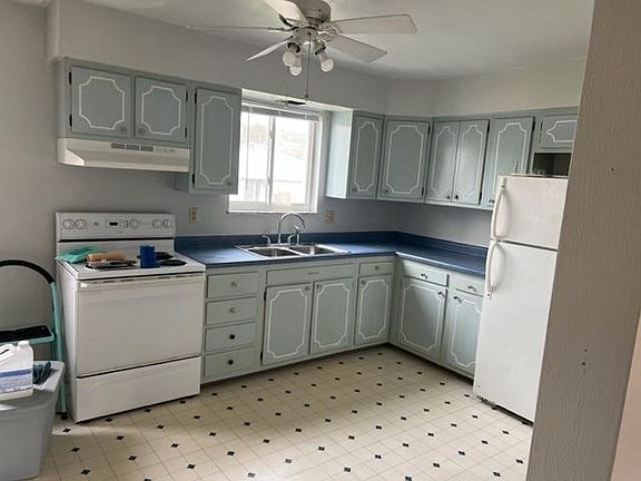 3rd image of 1301 Wheeling Ave #5