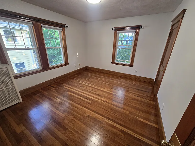 17 Milton Ave #2 — Photo 9