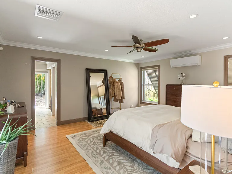 4050 NW 7th Ln — Photo 16
