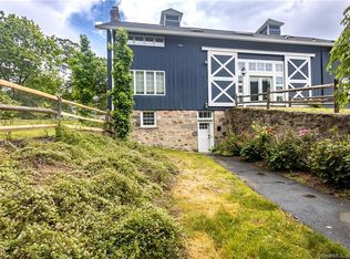 55 Cider Mill Ln, Fairfield, CT 06824
