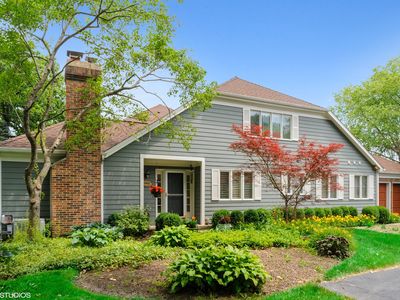 811 Suffield Sq, Lincolnshire, IL, 60069