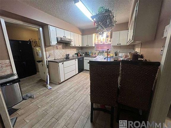 5th image of 53525 Stone St