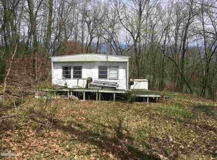 290 E Schapville Rd, Scales Mound, IL 61075