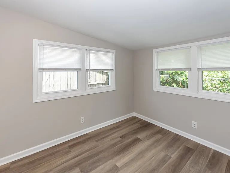 3860 Chestnut St — Photo 15