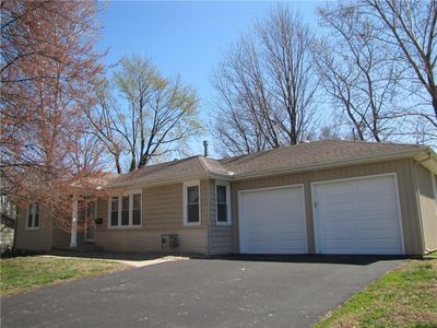 10913 W 50th Ter, Shawnee, KS, 66203