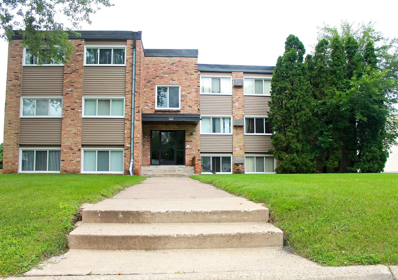 8920 Wentworth Apartments — Photo 2