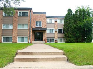 8920 Wentworth Apartments, Minneapolis, MN 55420