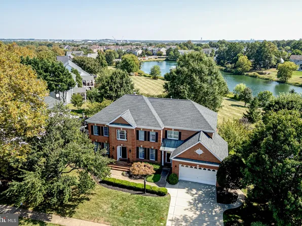 21250 Dubois Ct, Ashburn, VA 20147