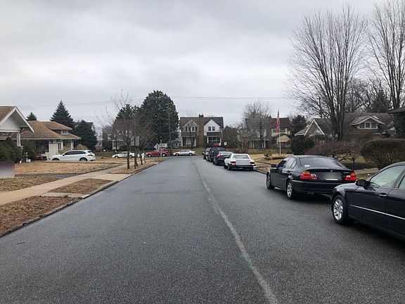 5th image of 305 Riverview Ave