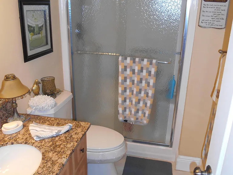 2615 NE 1st Ct #406 — Photo 25
