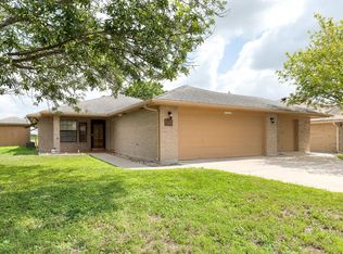 7306 Ford St, Mission, TX 78572