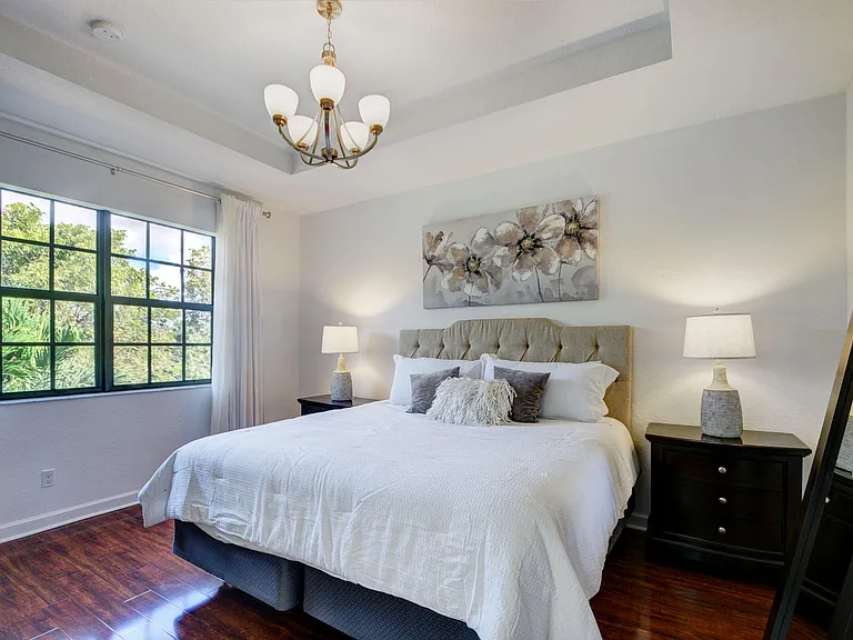 10342 Wellington Parc Dr — Photo 15