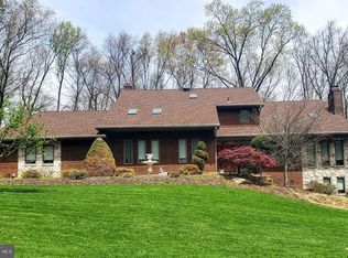 30 Robin Lea Ln, Fleetwood, PA 19522