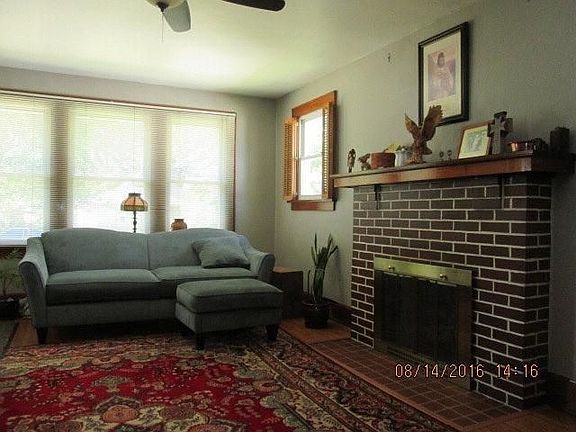 2nd image of 485 Church St