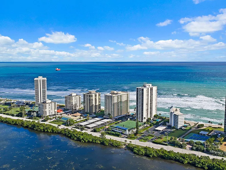 5440 N Ocean Dr #907 — Photo 69
