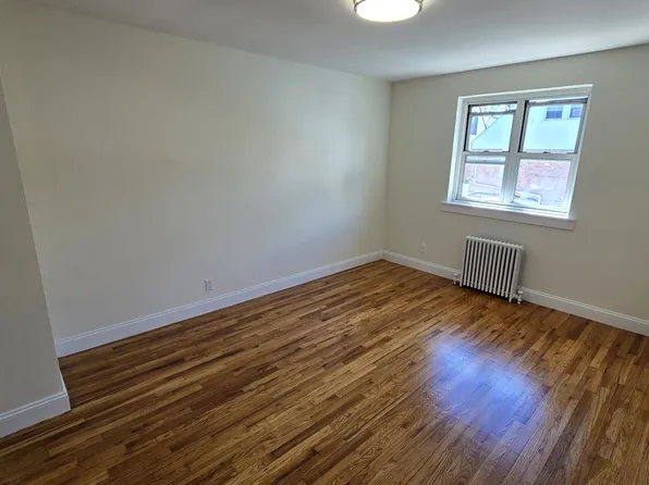 35-18 205th Street image 7 of 9