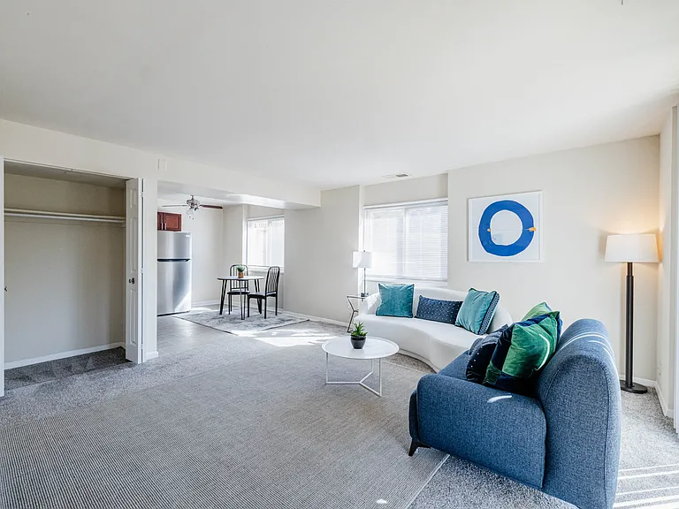 The Hanover Apartments — Photo 22