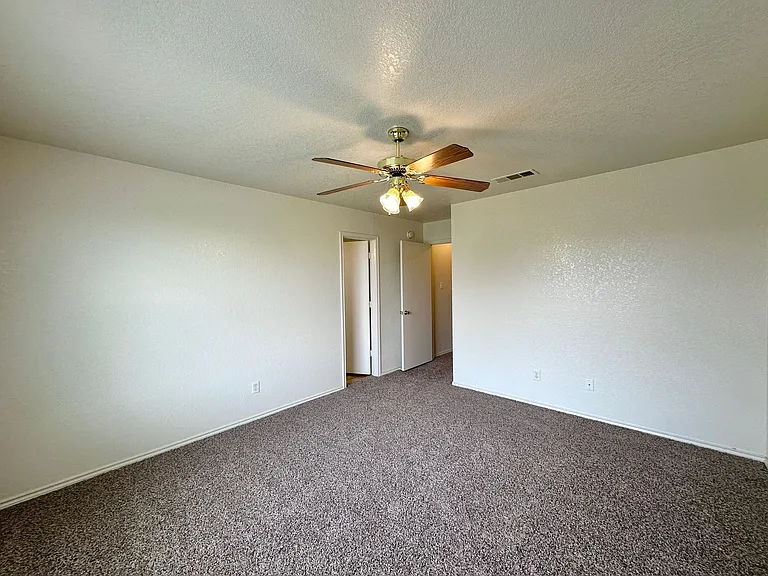 5202 Lauren Lea Dr — Photo 20