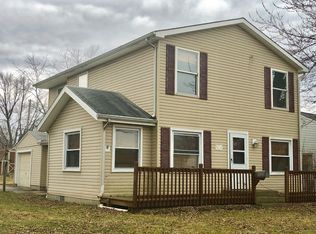 9074 Lake Overlook Dr, Mentor, OH 44060