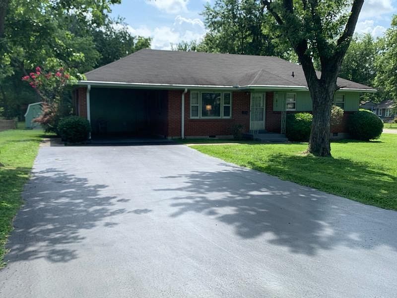 1st image of 1510 Hilldale Dr