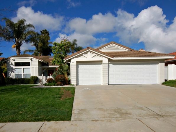 841 Deerfield Ct