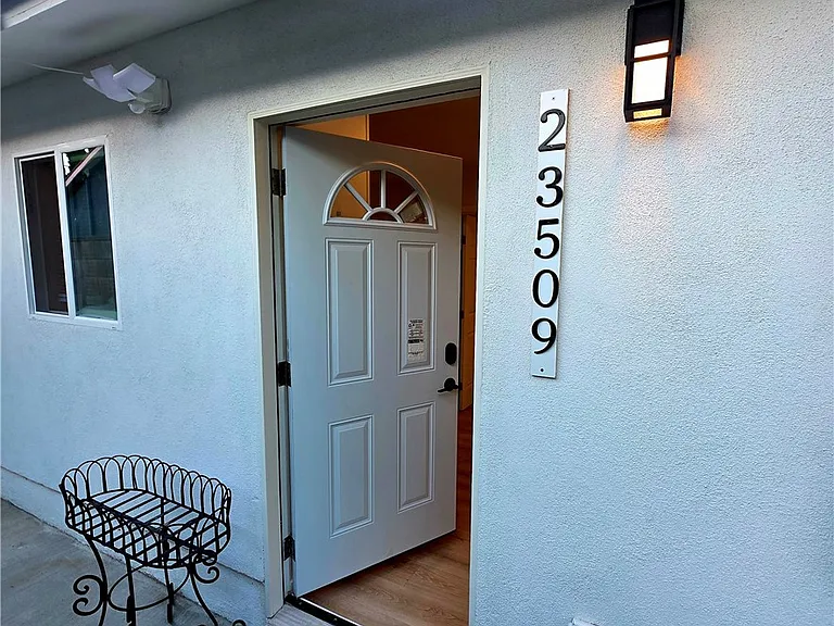 23509 Friar St — Photo 2
