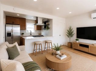 784 E Walton St APT B, Signal Hill, CA 90755