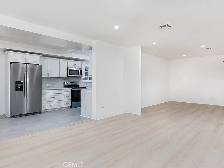 3511 Paraiso Way — Photo 11