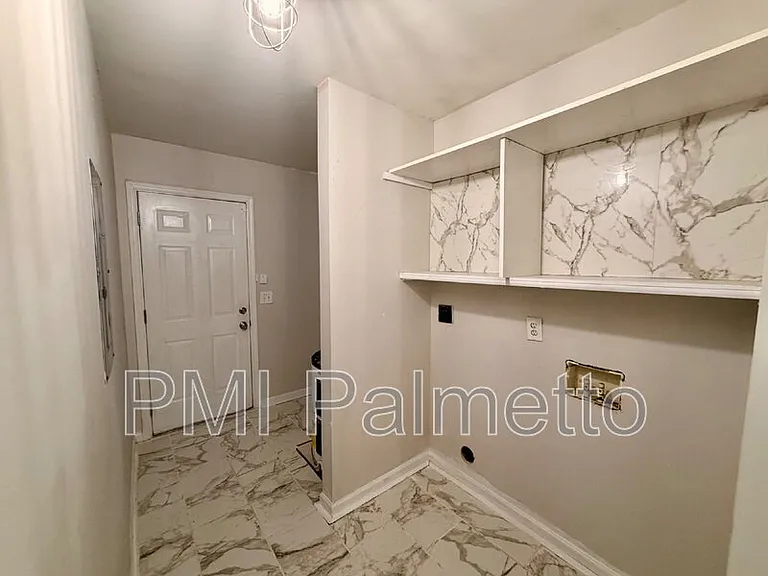 152 Chatham Cir — Photo 19