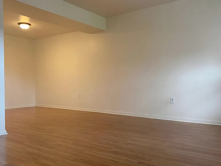 8514 Fortune Pl — Photo 3