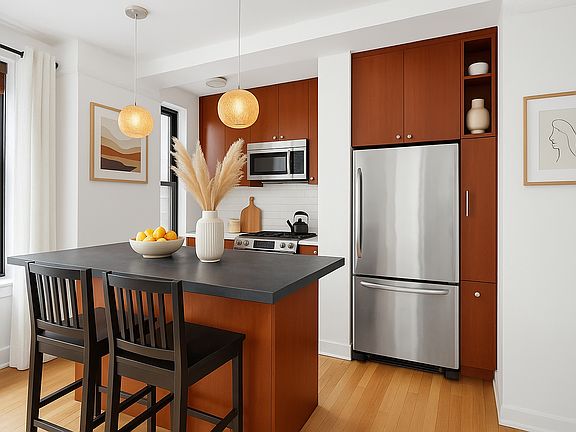 3rd image of 200 E 16th St APT 4H