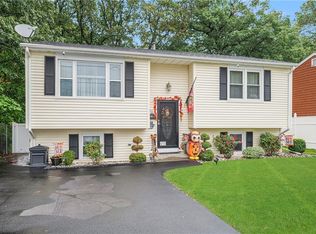 56 Legion Dr, Pawtucket, RI 02860