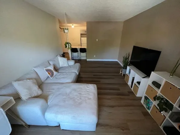 1250 Golden Cir APT 212, Golden, CO 80401