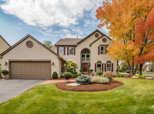 1582 Dogwood Dr, Crystal Lake, IL 60014