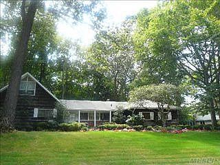 1st image of 95 Hickory Dr
