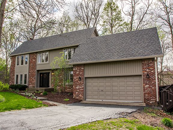 3rd image of 7370 Oakland Hills Cir