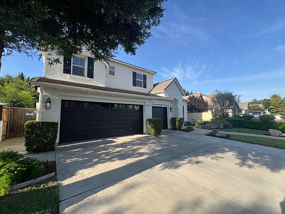 2nd image of 1902 Everglade Ave