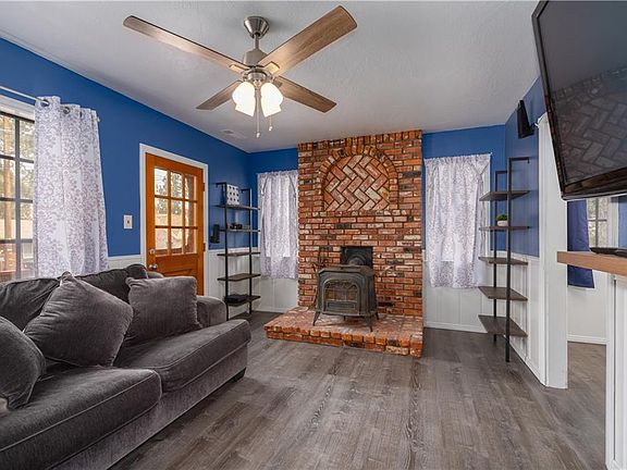 5th image of 436 Meadow Ln