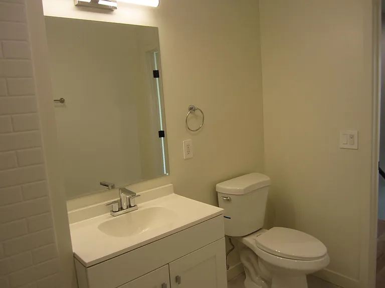 14747 Friar St #3 — Photo 24