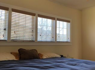 12 Cliff St, Eureka Springs, AR 72632